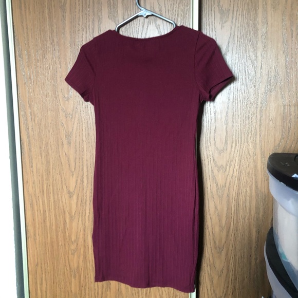 Forever 21 knee length summer dress - Picture 2 of 3
